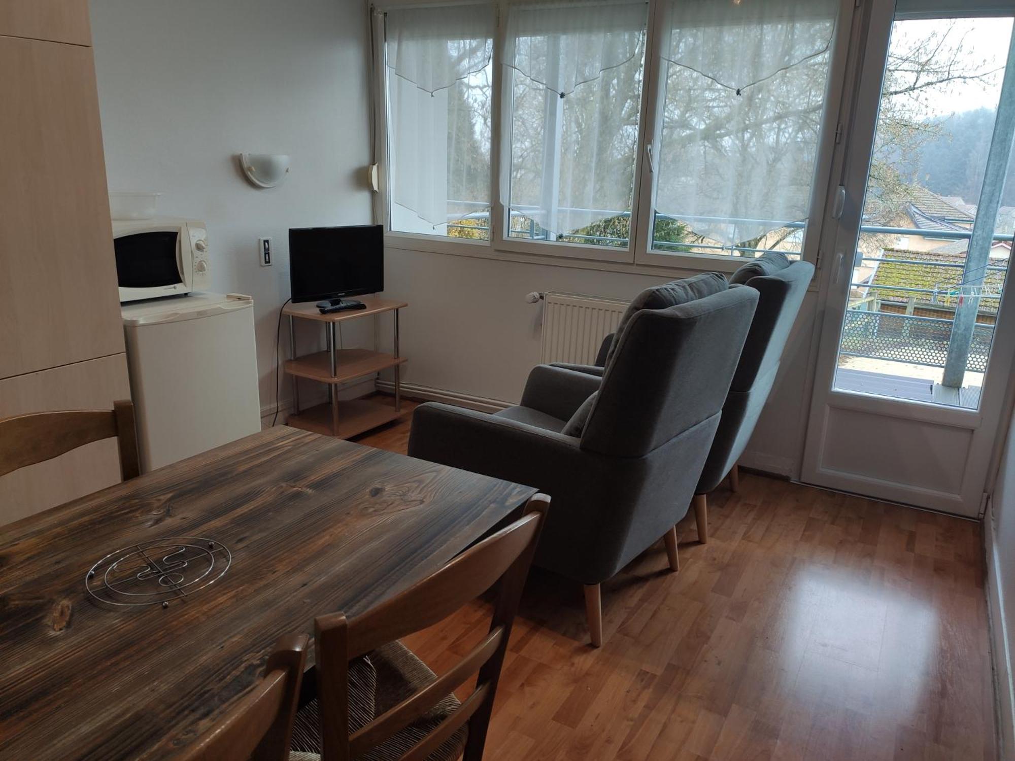 Apartamento Le Panoramic Bains-les-Bains Exterior foto